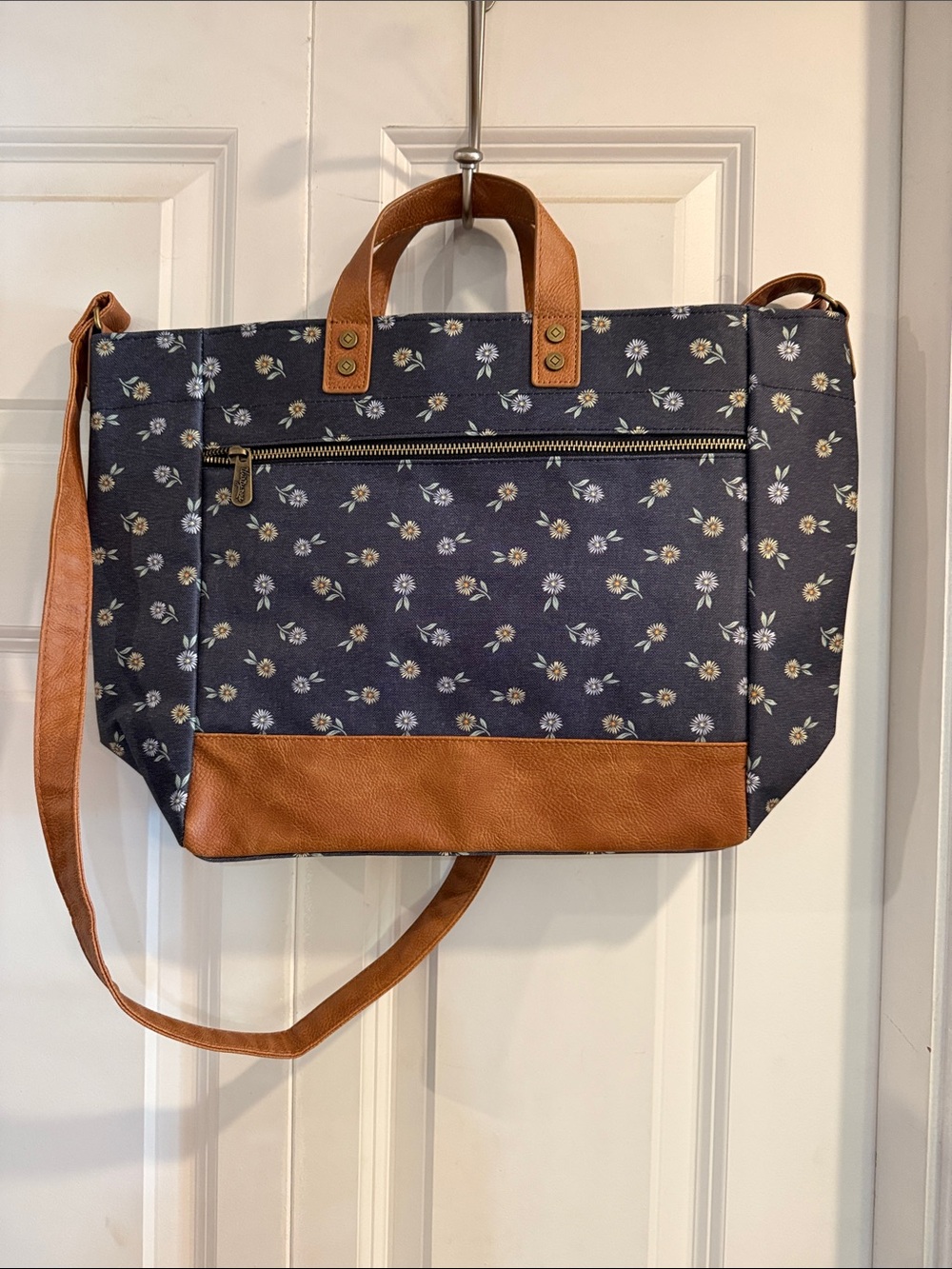 thirty-one Navy Floral Shoulder Bag with Brown Trim